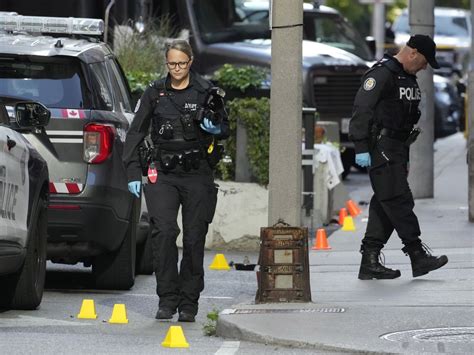 Two injured in possible road-rage shooting near busy downtown Toronto intersection